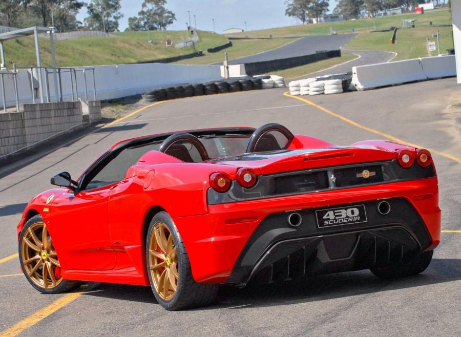  Ferrari F430 Scuderia Spider 16M 2008 года  (фото 22 из 38)